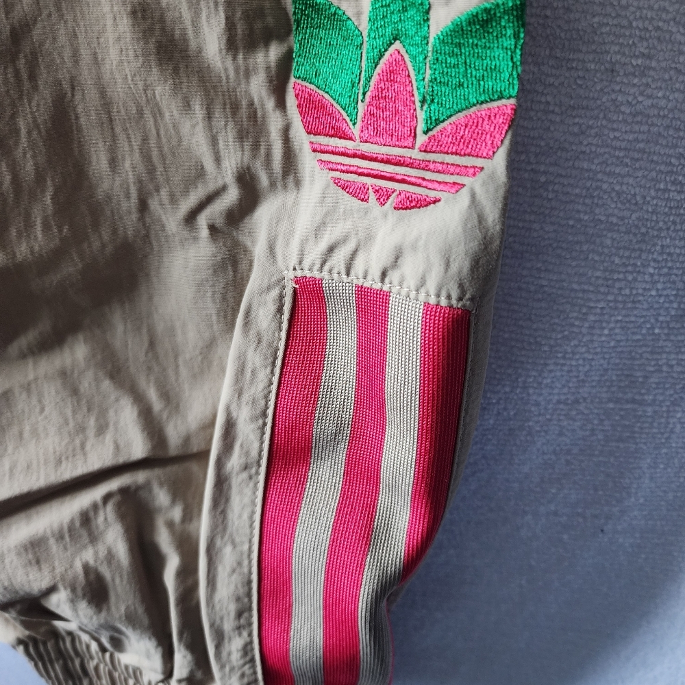 π EUC Vintage Nylon Jogger - Picture 5 of 7
